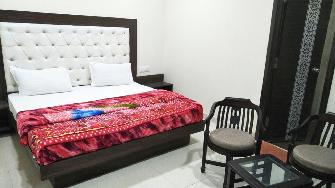 R.S Hotel & Restaurant Amritsar Luaran gambar